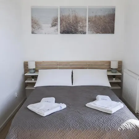 Apartment Bryza - Rodzinny Z Parkingiem Na Szkolnej - Balkon - Infinity *