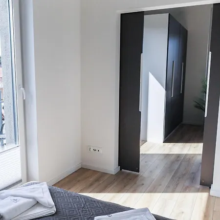 Bryza - Rodzinny Z Parkingiem Na Szkolnej - Balkon - Infinity * Swinoujscie