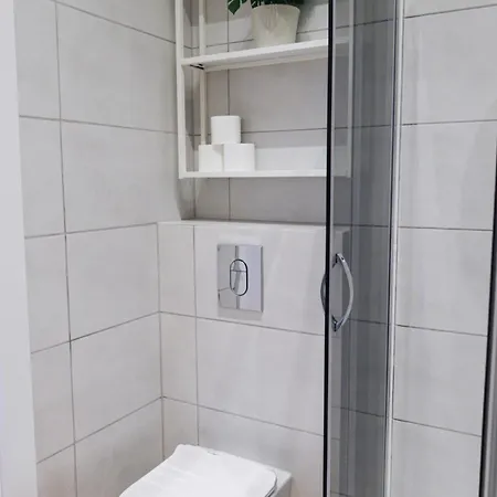 Apartment Bryza - Rodzinny Z Parkingiem Na Szkolnej - Balkon - Infinity