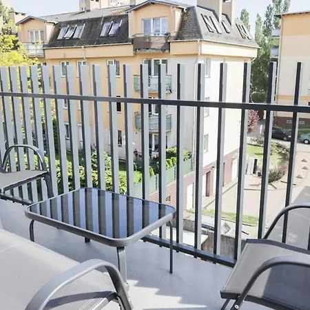 Bryza - Rodzinny Z Parkingiem Na Szkolnej - Balkon - Infinity Apartment *
