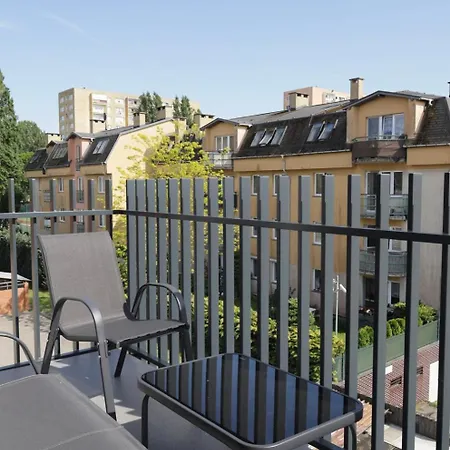 Apartment Bryza - Rodzinny Z Parkingiem Na Szkolnej - Balkon - Infinity *